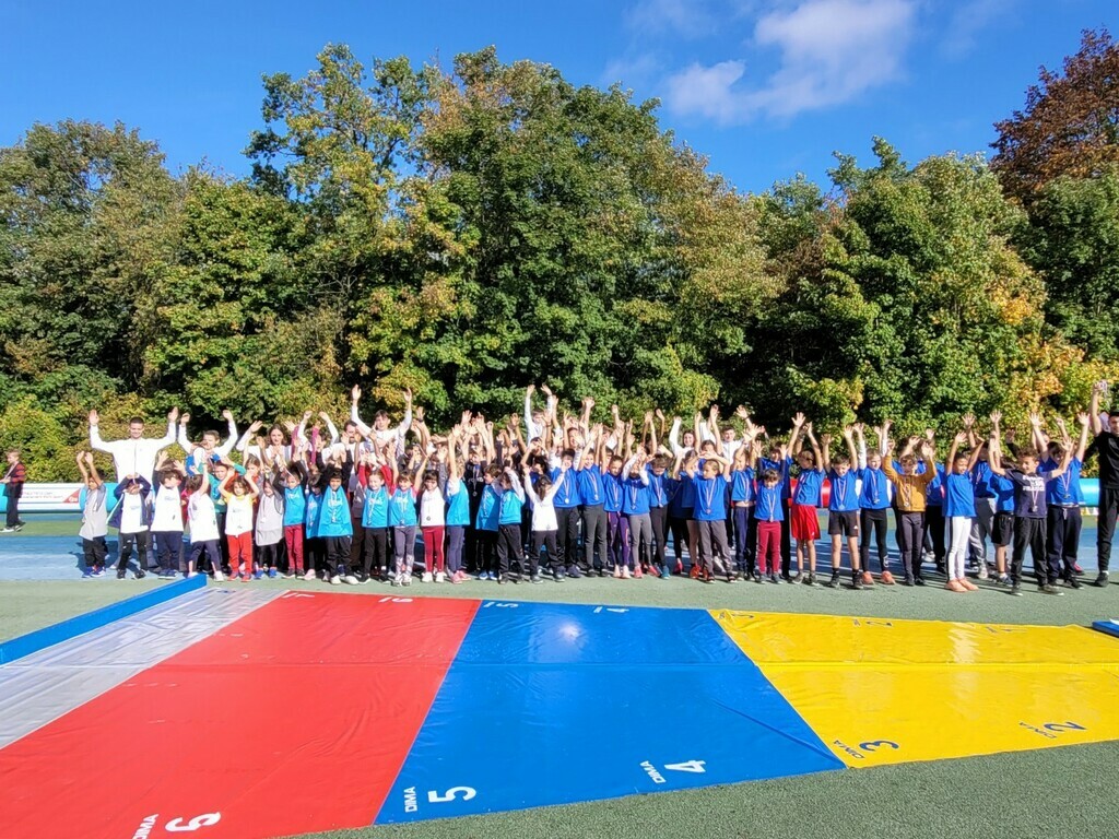 STAGE  GRATUIT POUR LES ENFANTS DE 6 à 10 ans du lundi 21/10 au vendredi 25/10 de 10h00 à 12h00